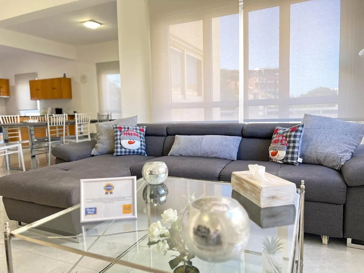 Albert'S Apartment Center 101K Larnaca 0*,  Cyprus
